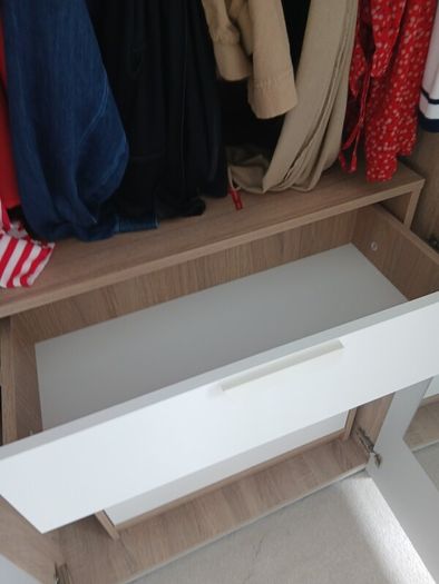 chest of drawer 4