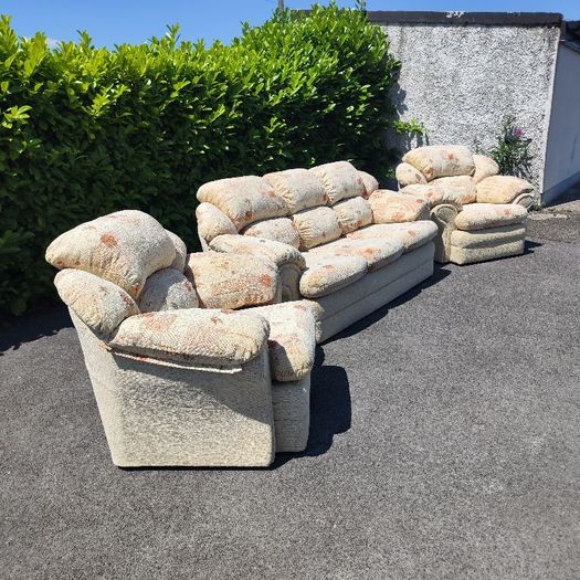 3+1+1 sofa