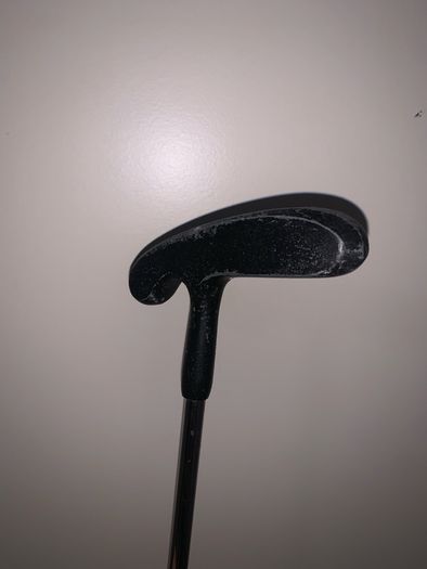 Non branded black putter golf club