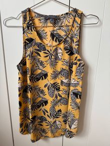 Primark women ladies sleeveless shirt, tank top, mint condition, like new
