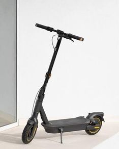 Segway Ninebot Max G2 E Scooter