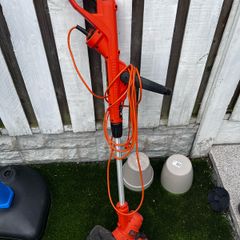 Black & Decker ST5530 550W Grass Strimmer