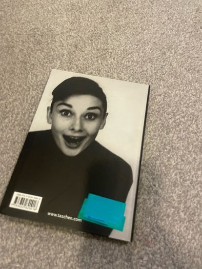 Audrey Hepburn - Taschen Movie Icons