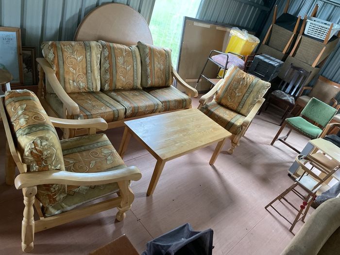 3 piece solid pine suite