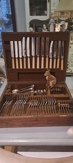 Canteen of Cutlery