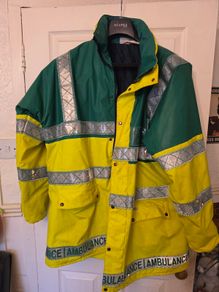 Ambulance Paramedic EMT Doctor First Aid Responder Waterproof Jacket XL