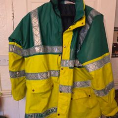 Ambulance Paramedic EMT Doctor First Aid Responder Waterproof Jacket XL