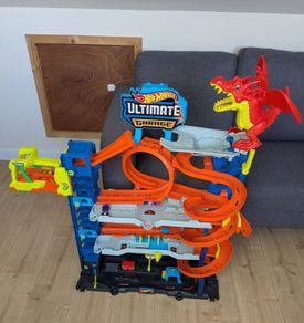 Hot Wheels Ultimate Garage