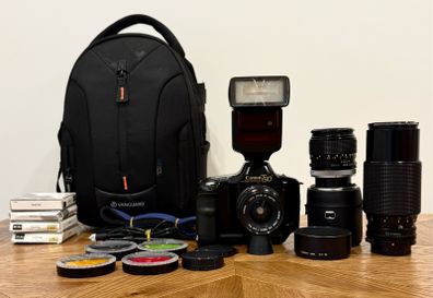 Canon T90 camera bundle