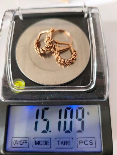 14k / ct Gold earrings & ring that come in a set