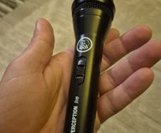 AKG P5 S Dynamic Vocal Microphone