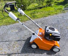 STIHL RL 540 Petrol Lawn Scarifier