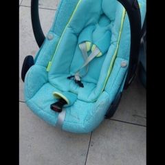 Maxi Cosi pebble plus & 2way fit