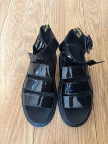 Dr. Marten Sandals