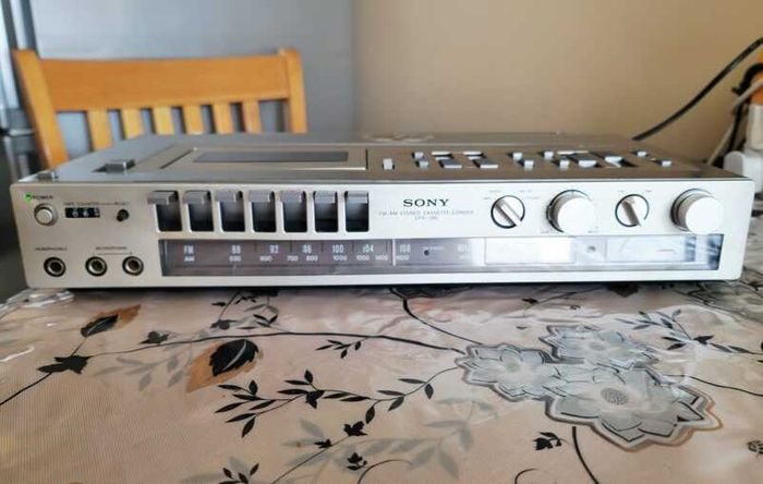 From 1978 Extremly rare Sony-CFS 100 (CFS-600), Working.