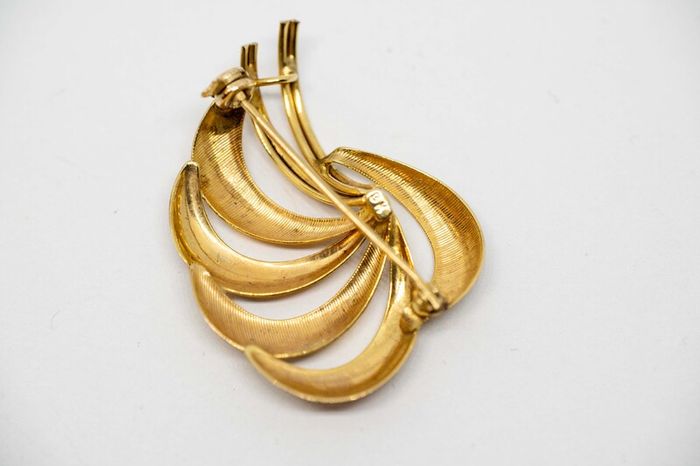 Vintage 9ct Gold Brooch
