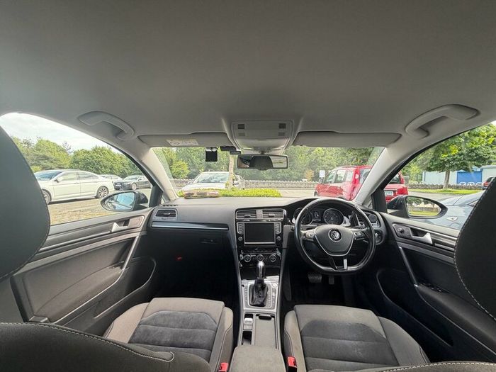 VW Golf Highline 1.4 Auto | 107k