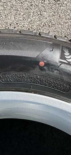 Land Rover Defender 20" Genuine Alloy wheels