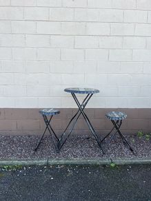 Table & chair set