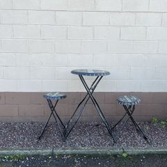 Table & chair set