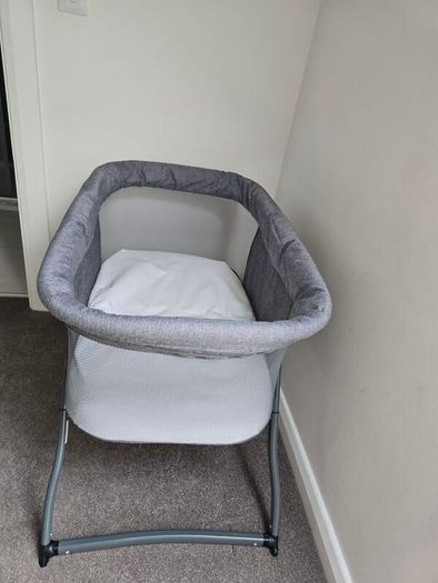 Baby Elegance Kangu foldable crib/cot and Baby Elegance mattress