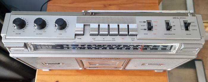 Vintage Philips Spatial Stereo Radio Cassette Player TR 2821/15, works perfect.