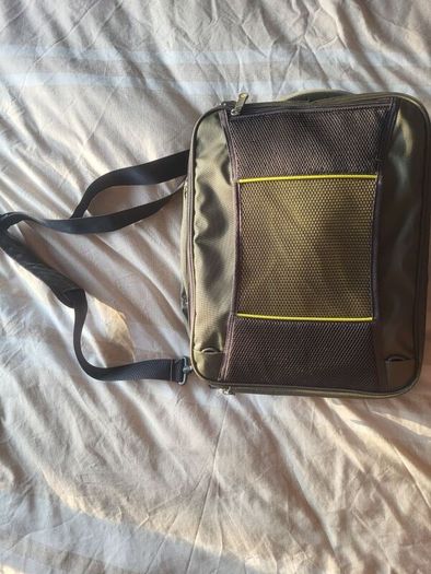 Samsonite 4Mation 3-Way 16" Olive / Yellow Shoulder laptop bag