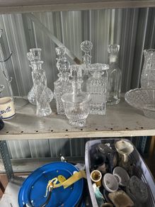 Lead crystal decanters
