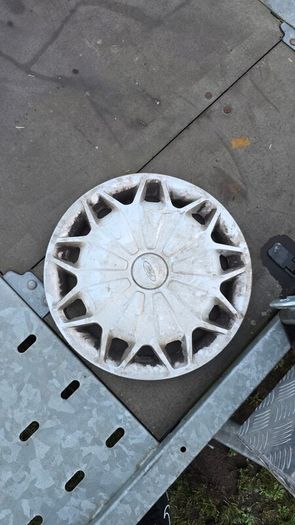 16" Ford Transit Hubcap Genuine