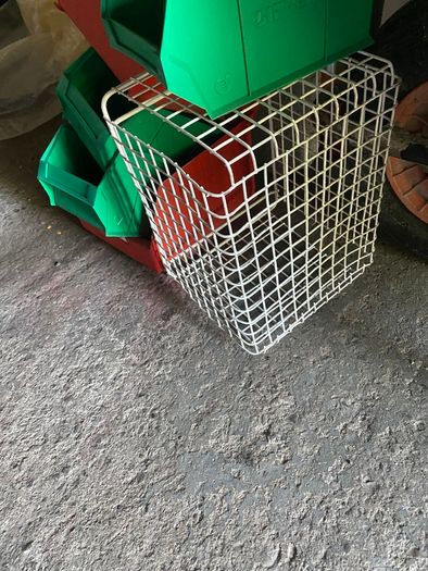 Metal cages