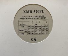 Splash waterproof wide range music horn
