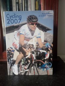UCI Cycling 2007 - Signed Official Publication