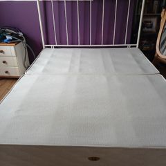 Free kingsize bed