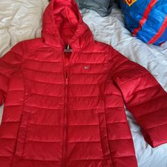 Tommy leans jacket