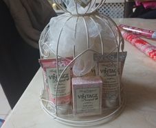 Vintage Bouquet Oriental Bircage Collection. (7 Items).