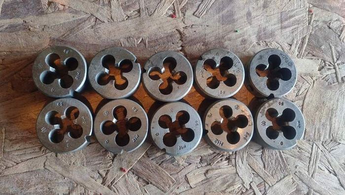Soviet M12 and M12 x 1.5 Dies  New, Unused, Excellent Condition
