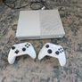 Xbox one S 1TB Image 3