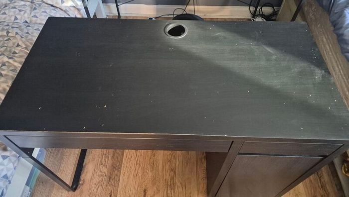 desk