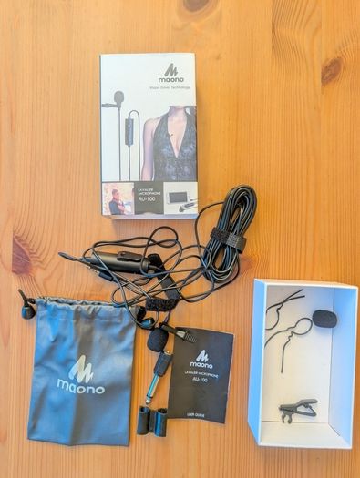 Maono AU100 Lavalier Lapel Microphone  Complete in Box