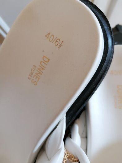 Women's Sandals NWOT SIZE 40 6.5