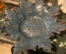 Maple leaf pottery bowl free postage