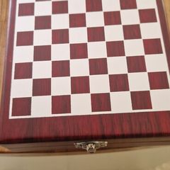 Wine Set & Chess Set