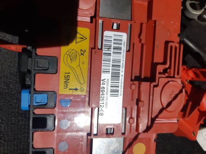 BMW 3 Series E9x Distribution Board Box With Positive Cable 9217031 6942912