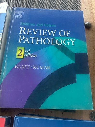 Medical books (medicine students)