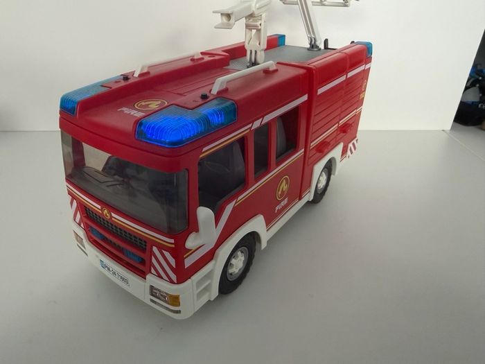 Playmobil Fire Station & Truck (71603)