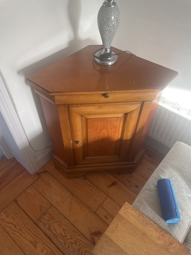tv unit and matching lamp stand