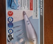 BARGAIN: Manicure and pedicure set