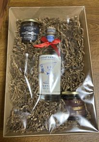 Luxury Cocktail Martini, Jelly & Marmalade Hamper