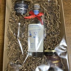 Luxury Cocktail Martini, Jelly & Marmalade Hamper
