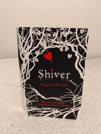 Shiver books by Maggie Stiefvater